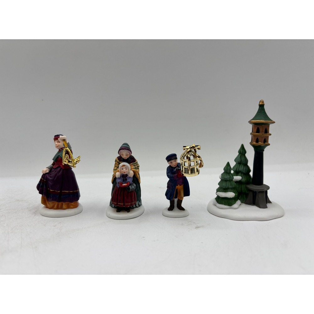 Dept 56 1995 Vintage HVC 12 Days of Dickens Village Two Turtle Doves 5836-0